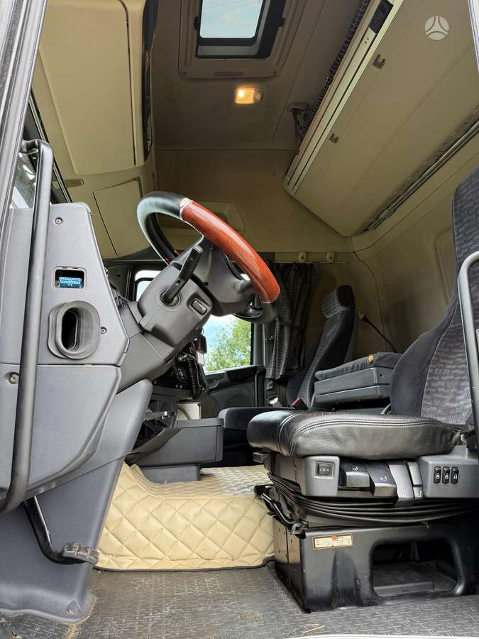 Scania R420 Retarder, double sleeper