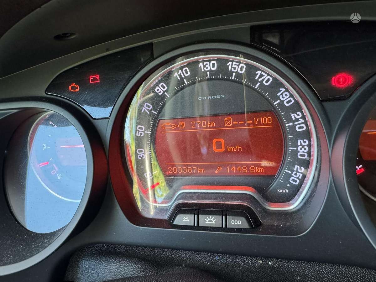 Citroen C5, 2.0 l., Седан