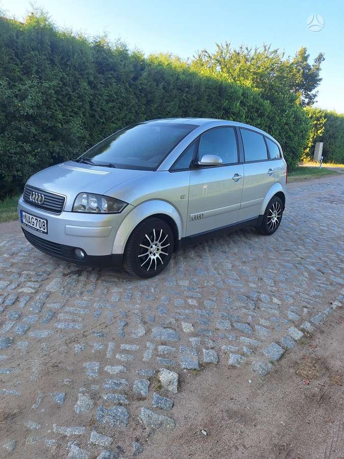 Audi A2, 1.4 l., hatchback