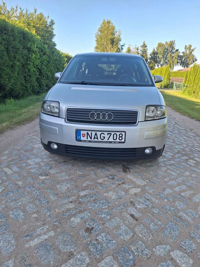 Audi A2, 1.4 l., Хэтчбек