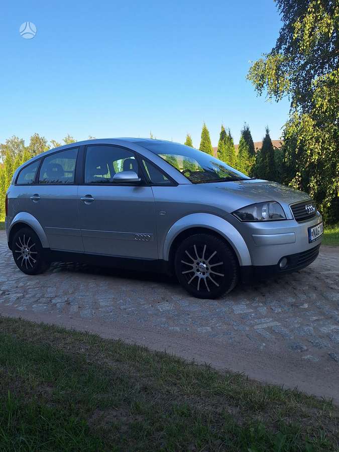 Audi A2, 1.4 l., Хэтчбек