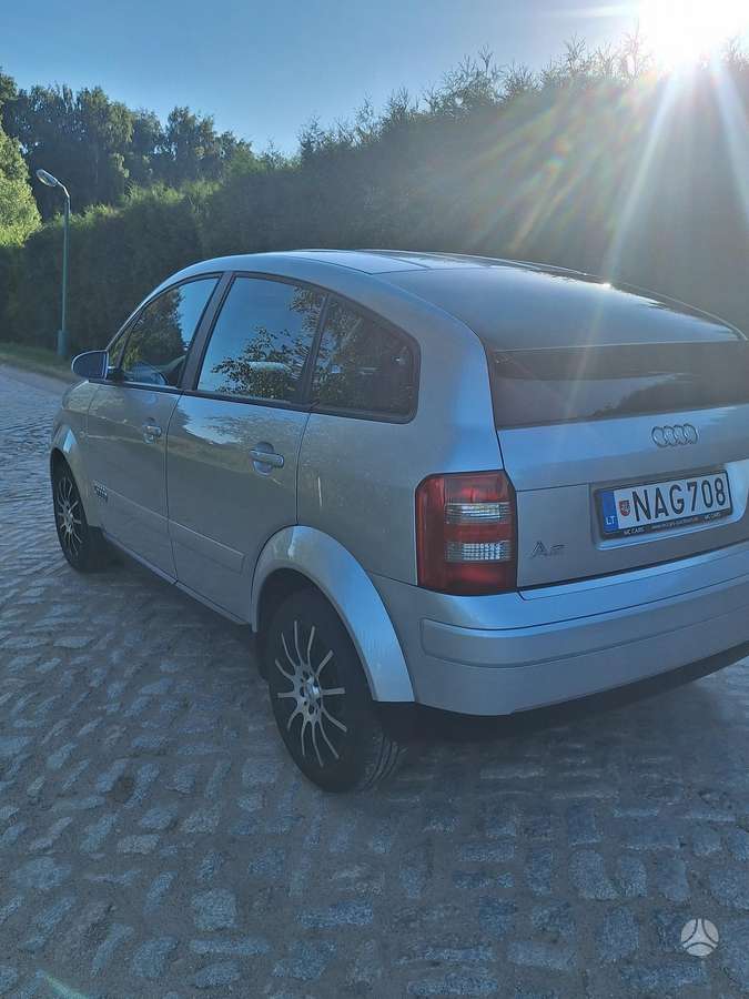 Audi A2, 1.4 l., hatchback