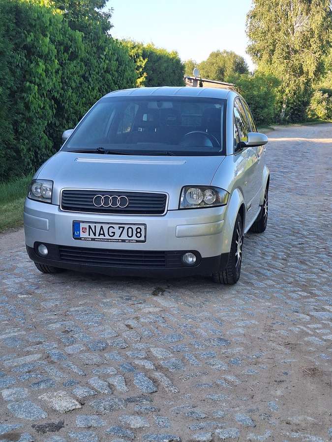 Audi A2, 1.4 l., hatchback
