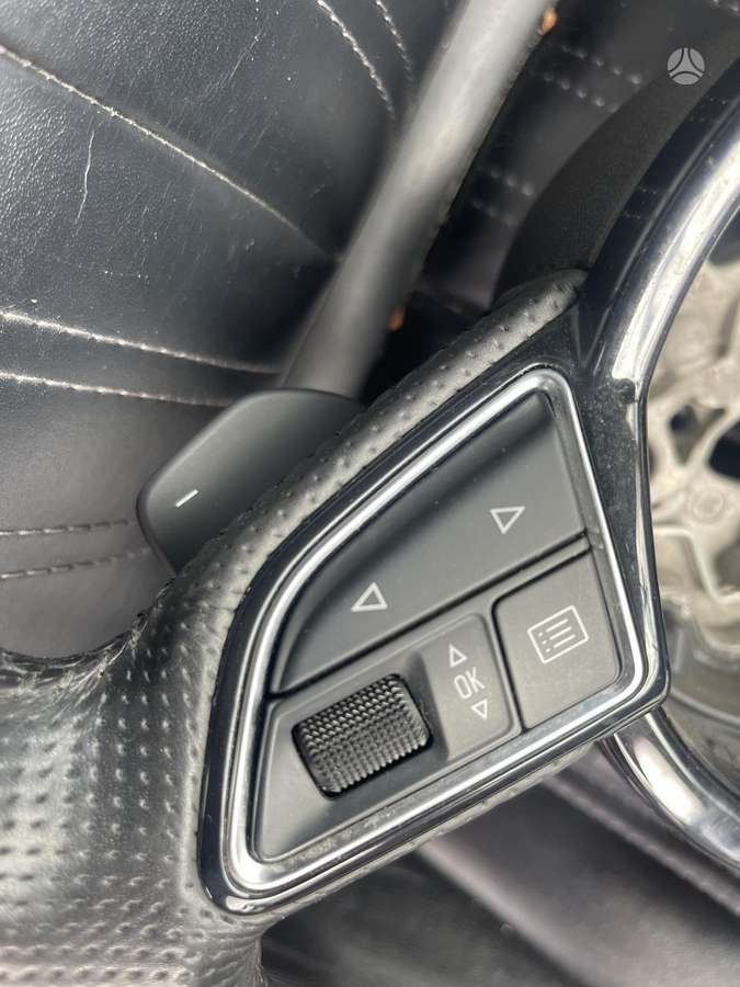 Audi A6 радиаторная решётка, сиденья, рули