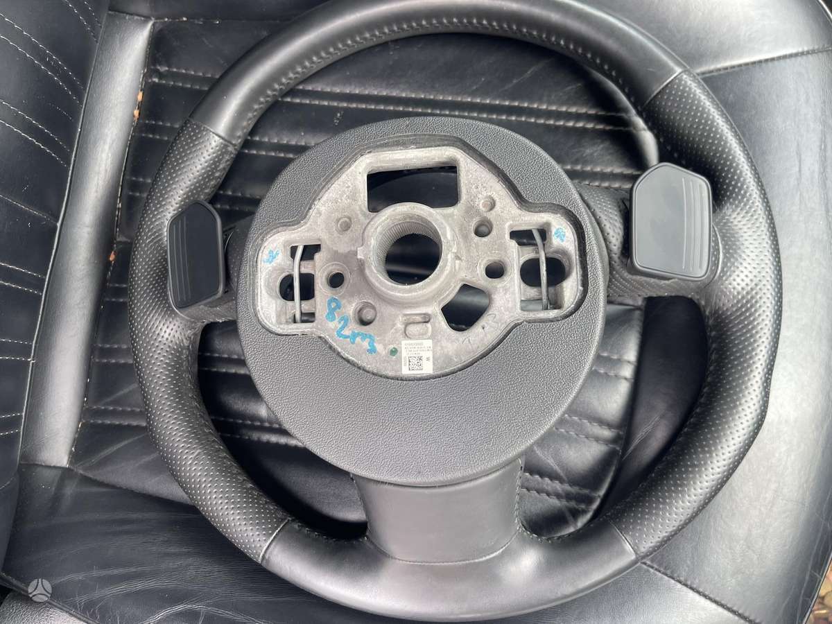 Audi A6 front grill, seats, steering wheel