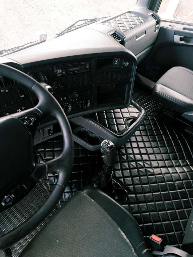 Scania R500, double sleeper