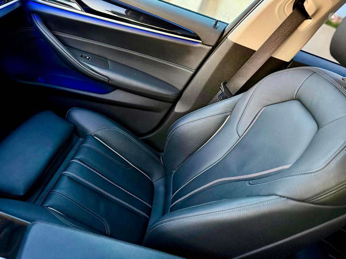 BMW 520, 2.0 l., Универсал