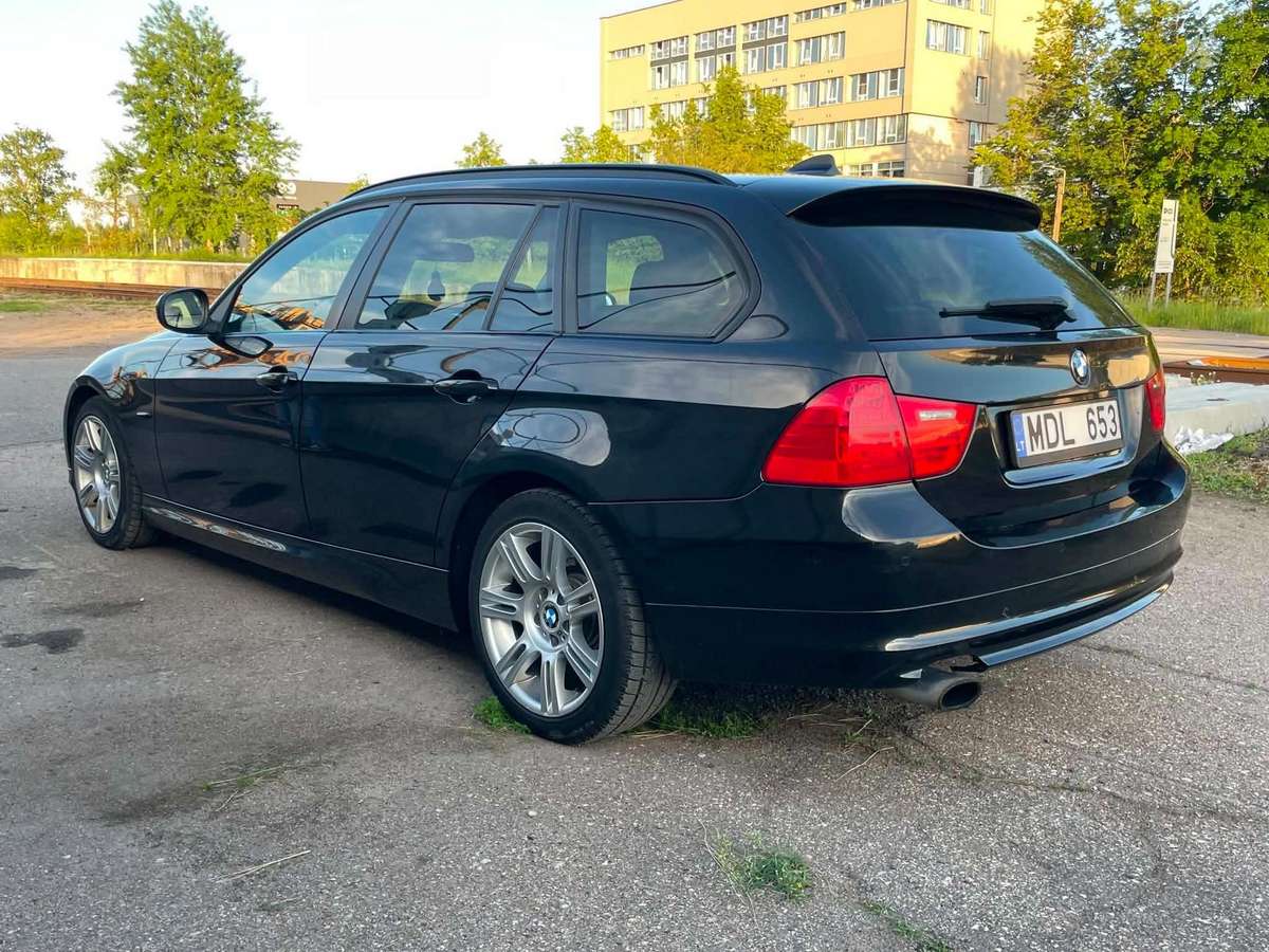 BMW 320, 2.0 l., Универсал