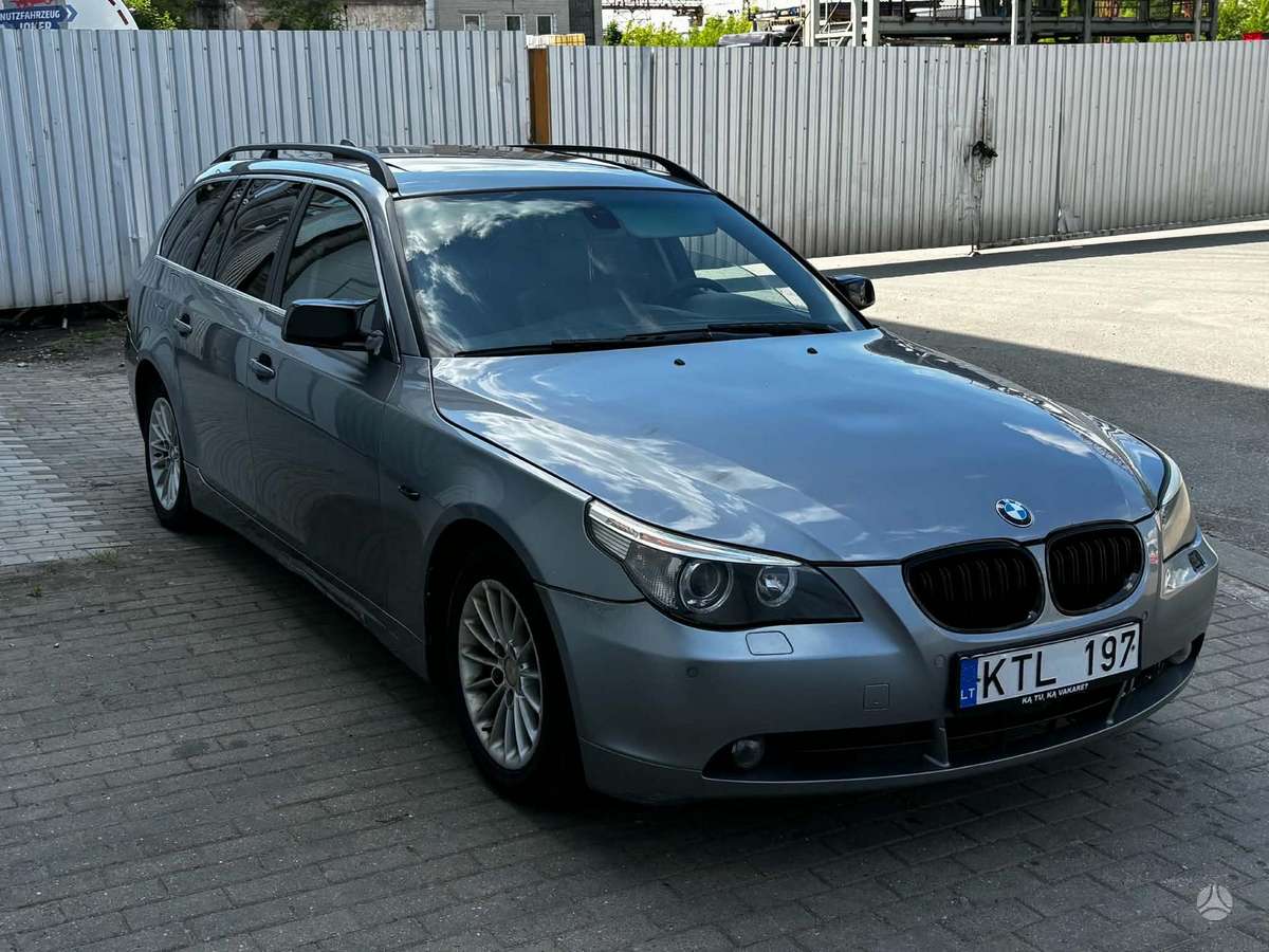 BMW 525, 2.5 l., wagon