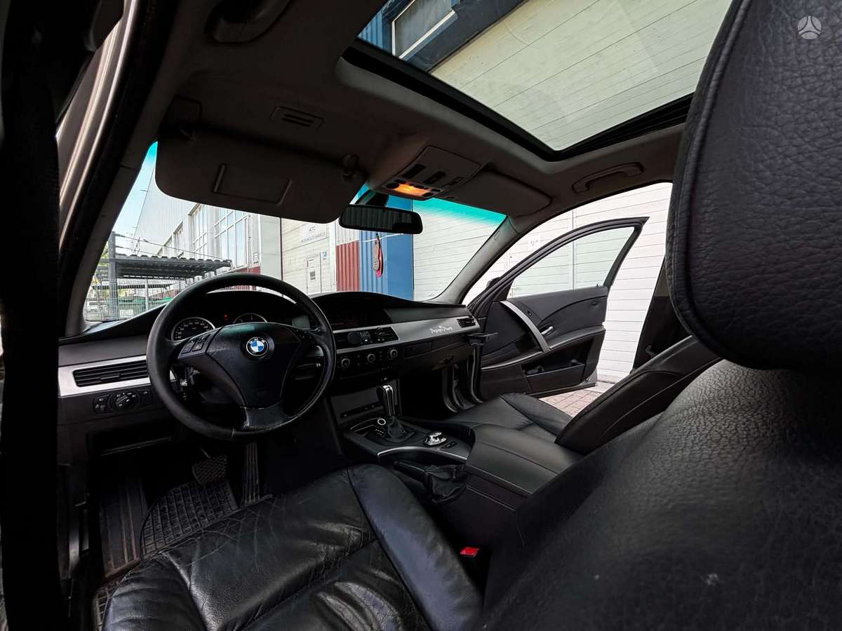 BMW 525, 2.5 l., Универсал