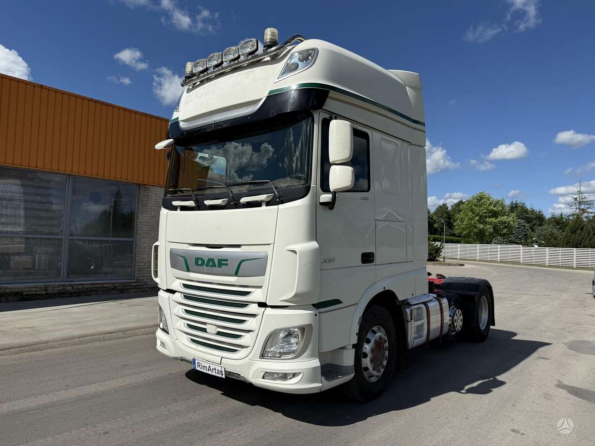 DAF XF530, 2 спальных места
