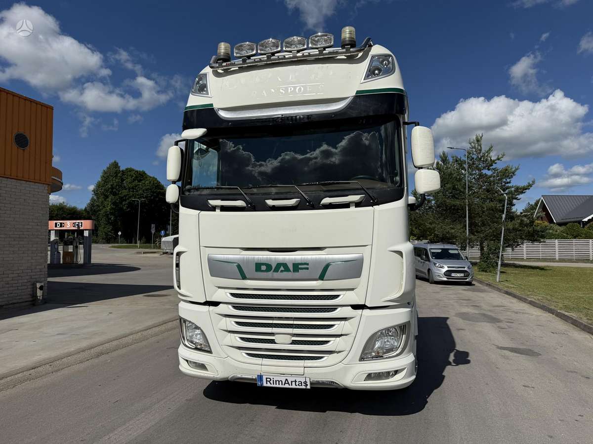 DAF XF530, 2 спальных места