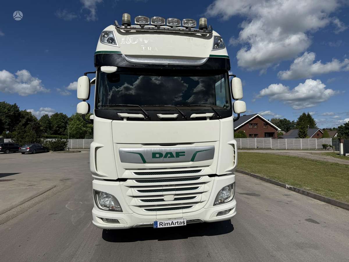 DAF XF530, 2 спальных места