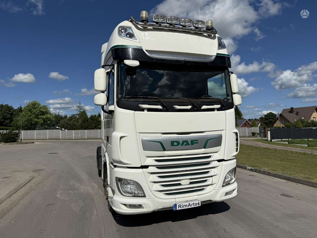 DAF XF530, 2 спальных места