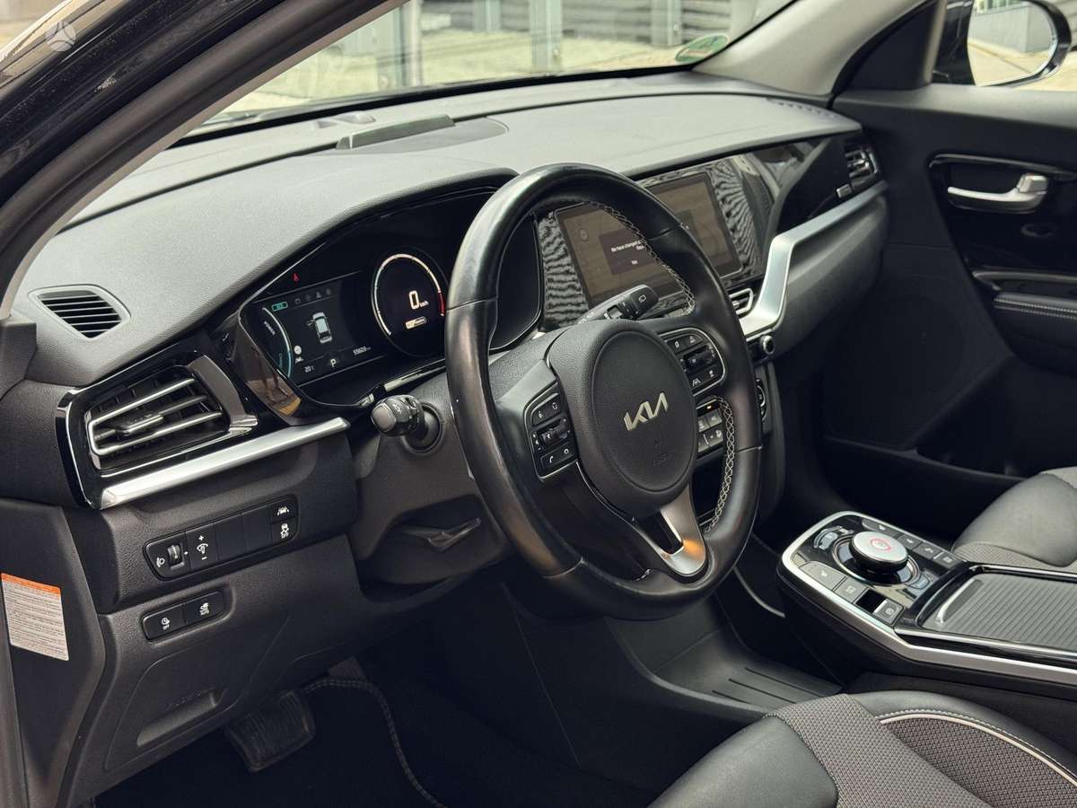 Kia Niro, 39 kWh, hatchback