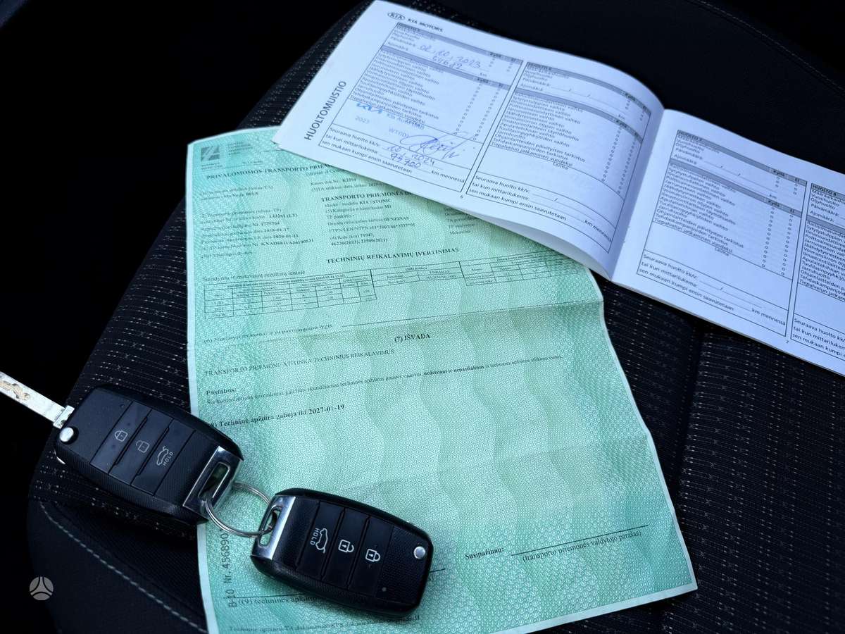 Kia Stonic, 1.0 l., Хэтчбек
