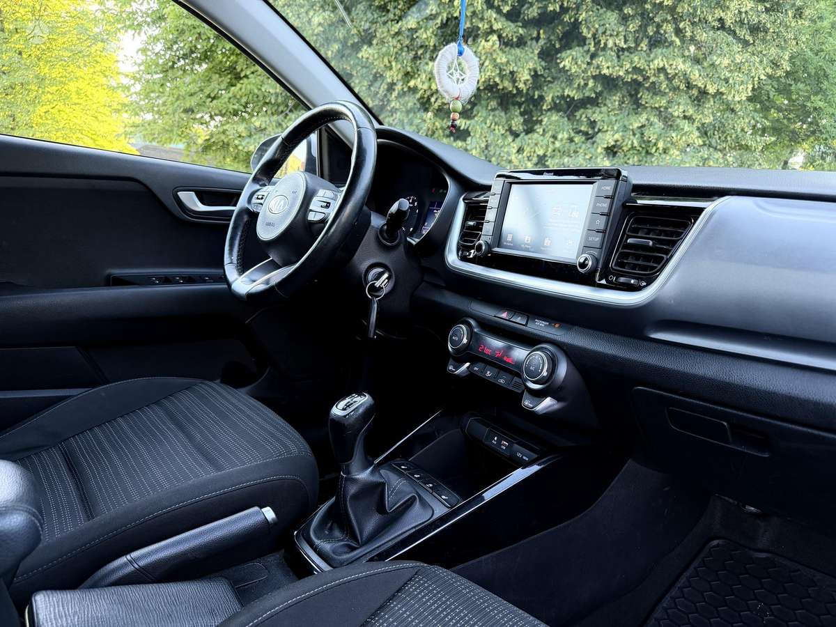Kia Stonic, 1.0 l., Хэтчбек