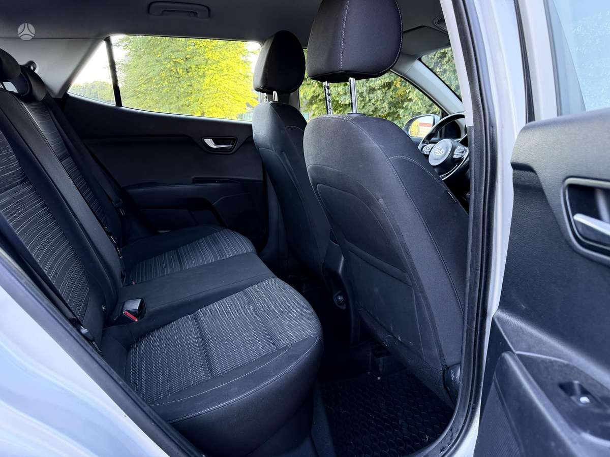 Kia Stonic, 1.0 l., Хэтчбек