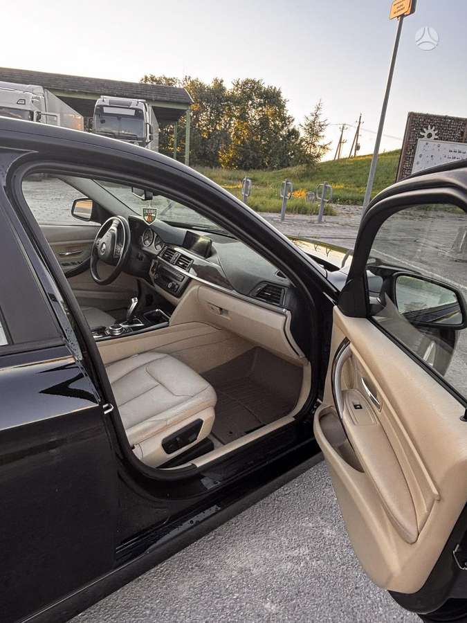 BMW 328, 2.0 l., Седан