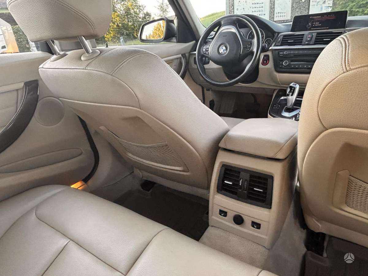 BMW 328, 2.0 l., Седан