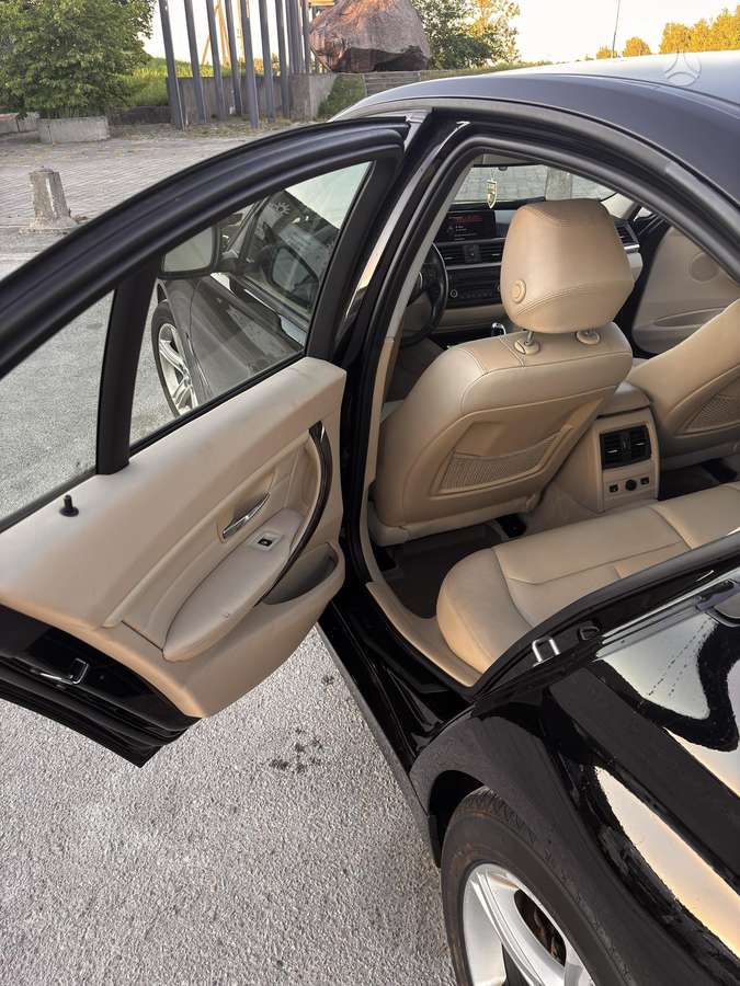 BMW 328, 2.0 l., Седан