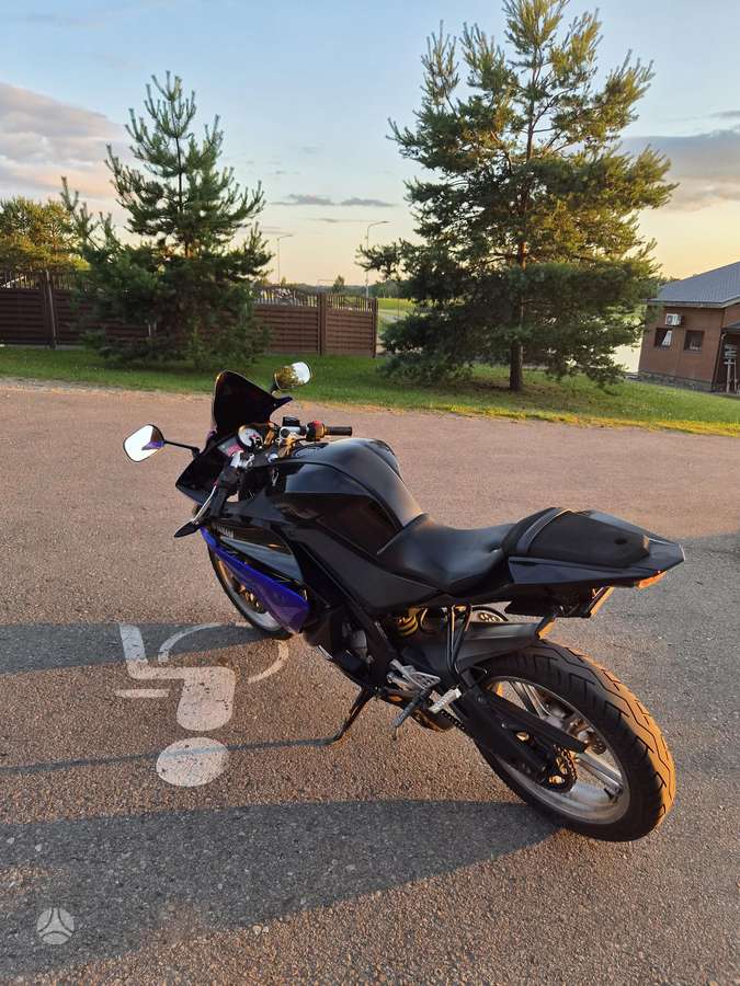 Yamaha YZF 125cc, superbikes