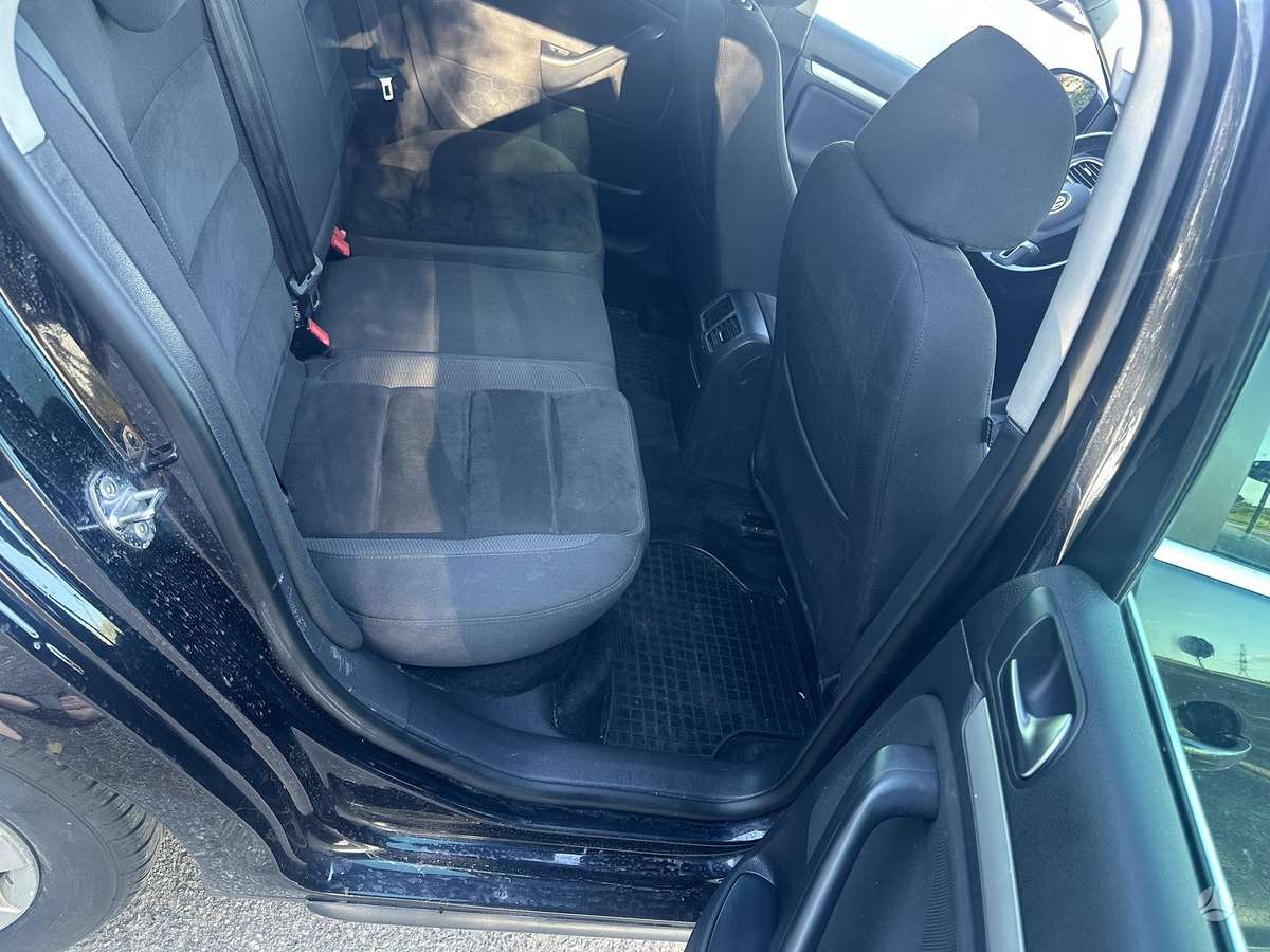 Volkswagen Golf, 1.4 l., Универсал