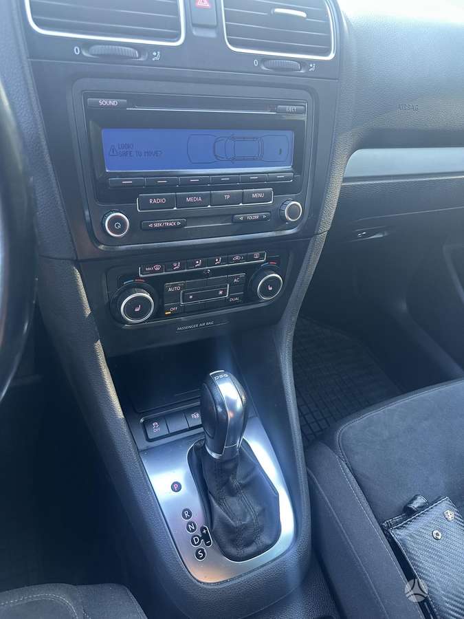 Volkswagen Golf, 1.4 l., Универсал