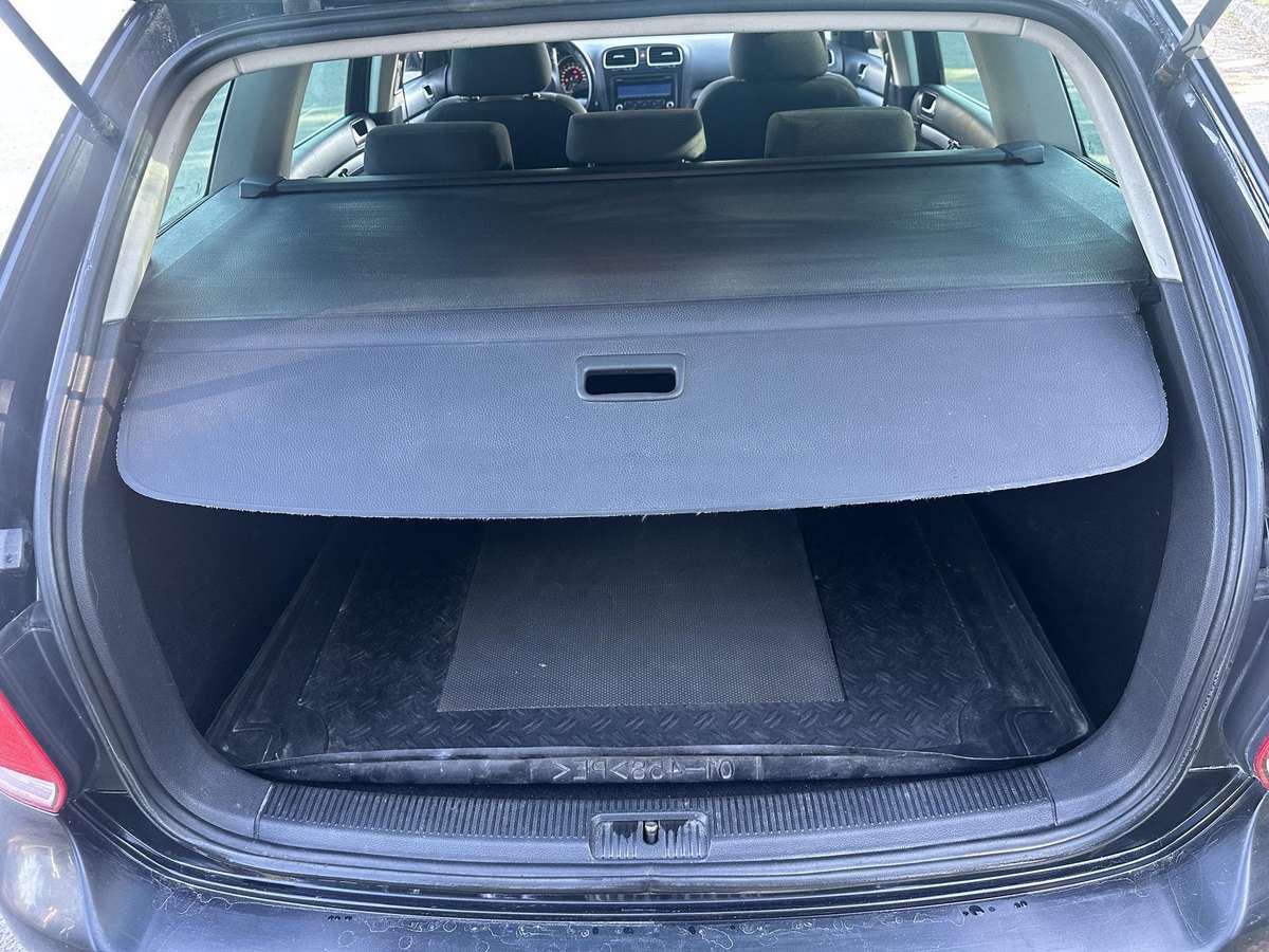 Volkswagen Golf, 1.4 l., Универсал