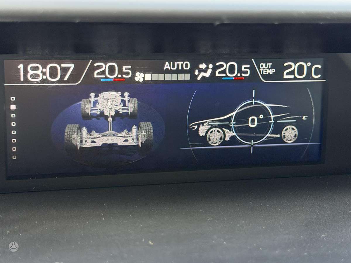 Subaru XV, 2.0 l., off-road / crossover
