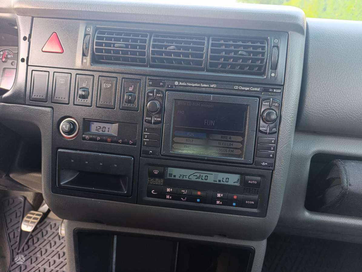 Volkswagen Multivan, 2.5 l., Минивэн
