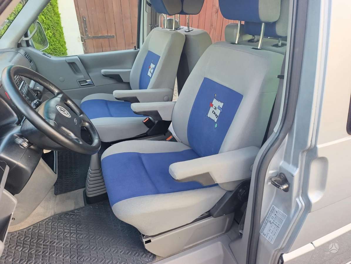 Volkswagen Multivan, 2.5 l., Минивэн