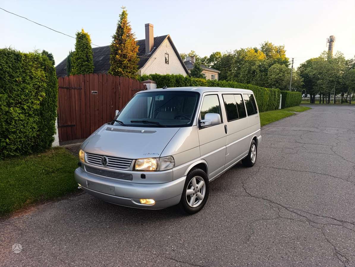 Volkswagen Multivan, 2.5 l., Минивэн