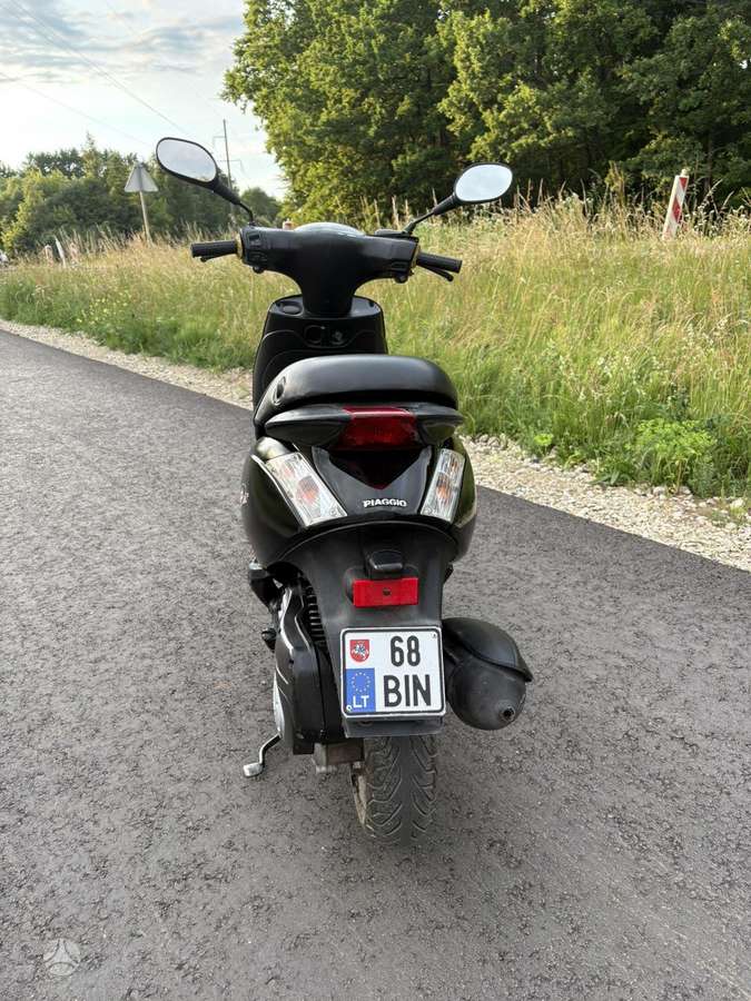 Piaggio Zip 50cc, мотороллеры / мопеды