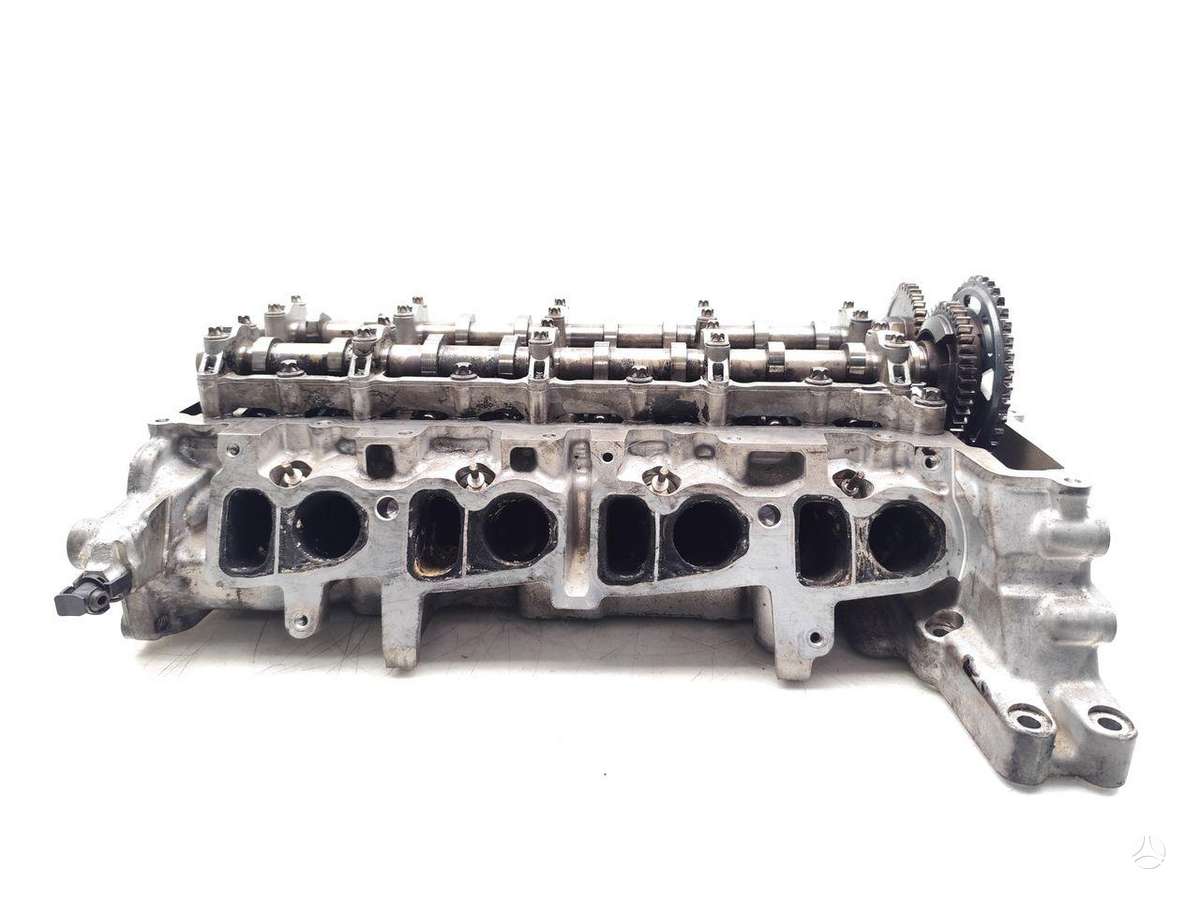BMW 520, 8513709, cylinder head