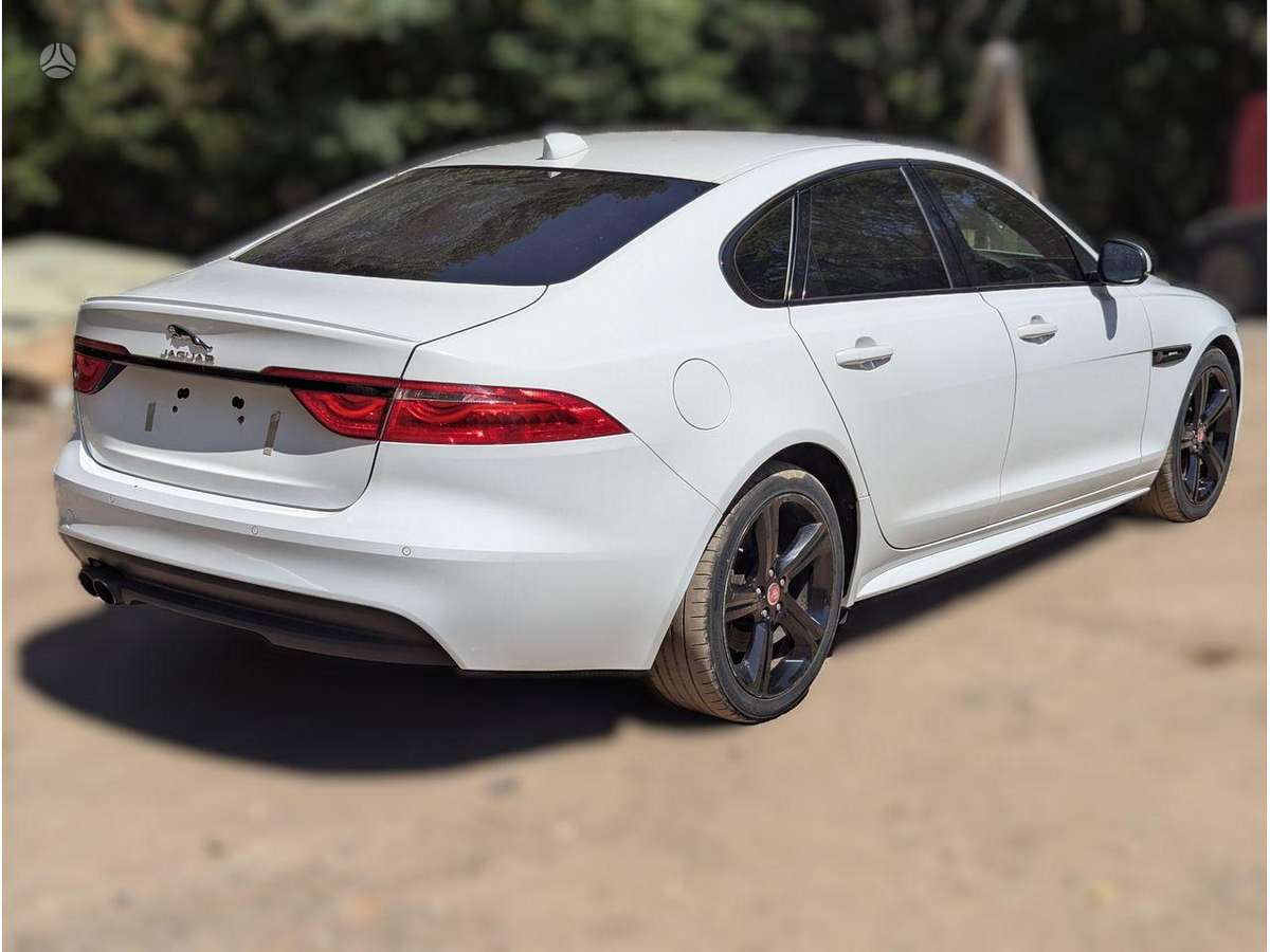 Jaguar XF variklis