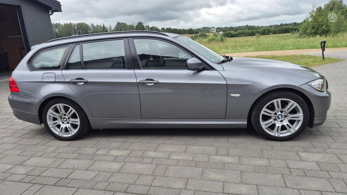 BMW 320, 2.0 l., Универсал