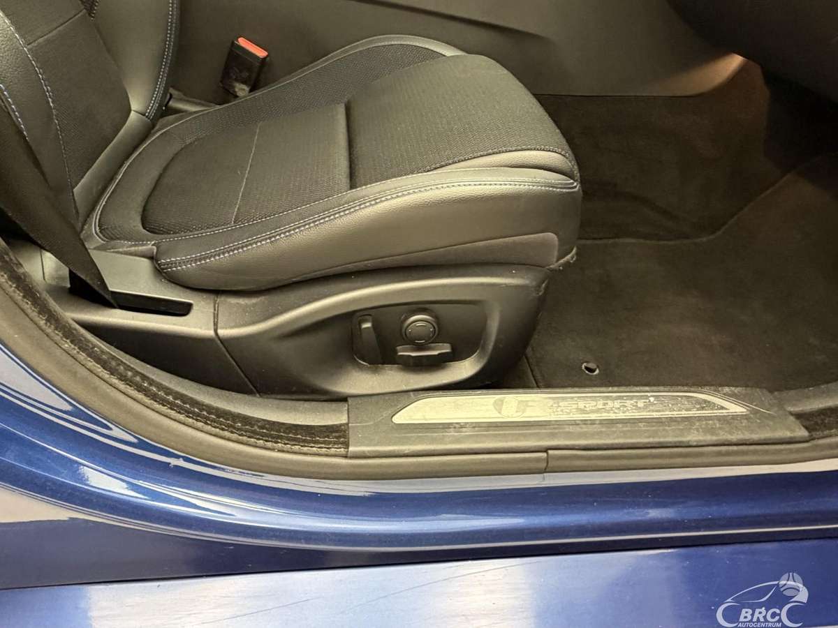 Jaguar XE, 2.0 l., Седан
