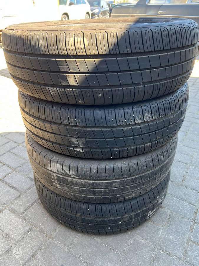 Goodyear, летние 195/55 R20