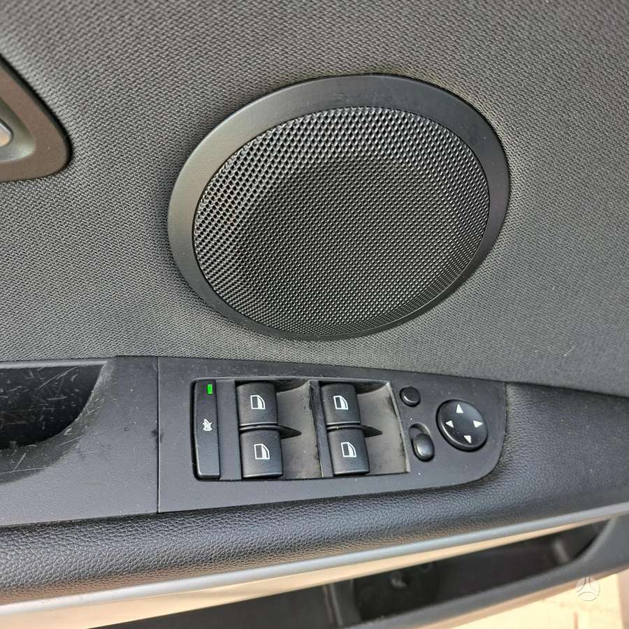 BMW 320, 2.0 l., Седан