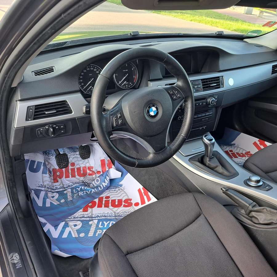 BMW 320, 2.0 l., Седан