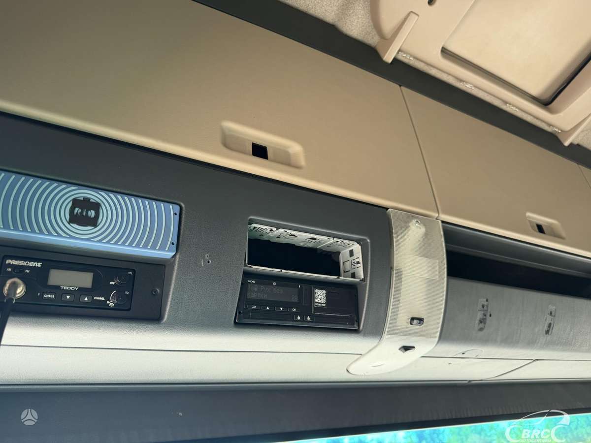 MAN TGX XXL, double sleeper