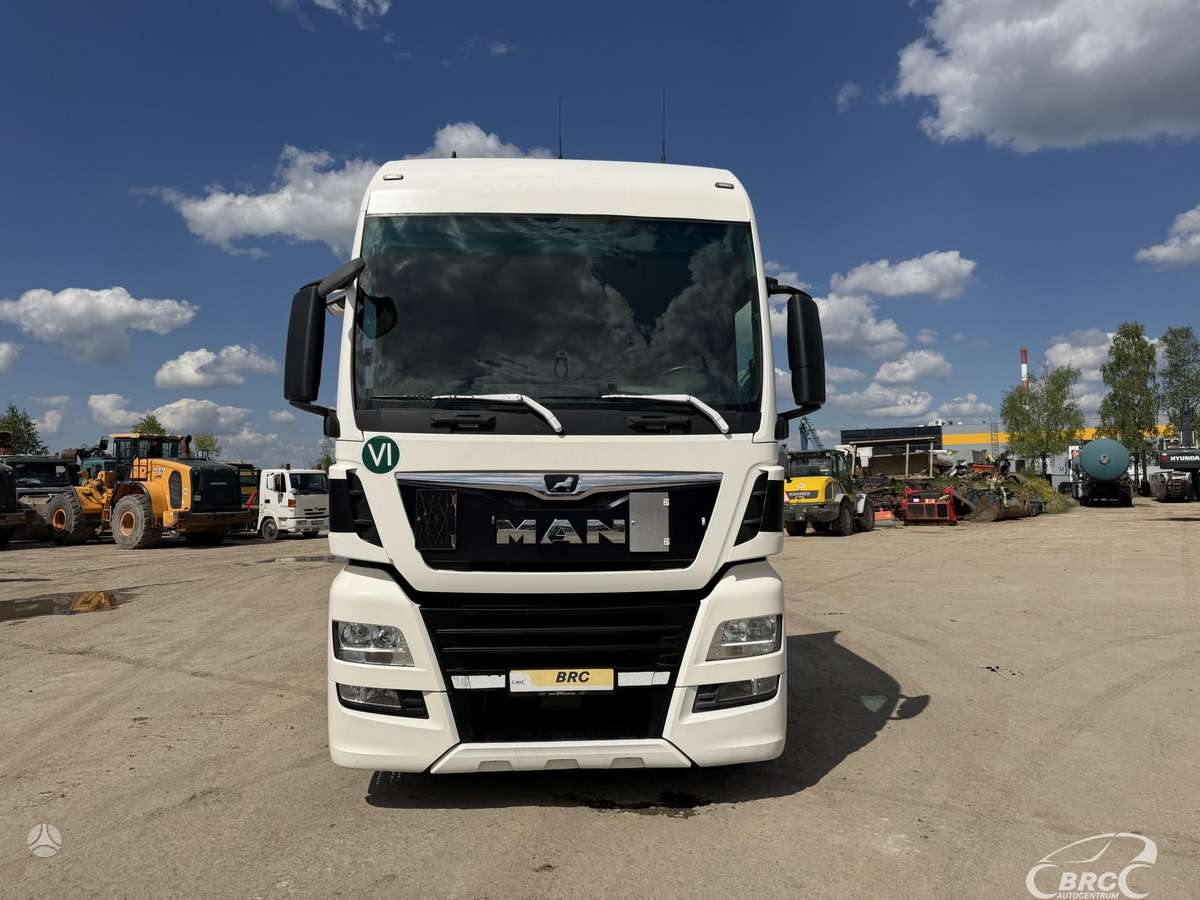MAN TGX XXL, double sleeper