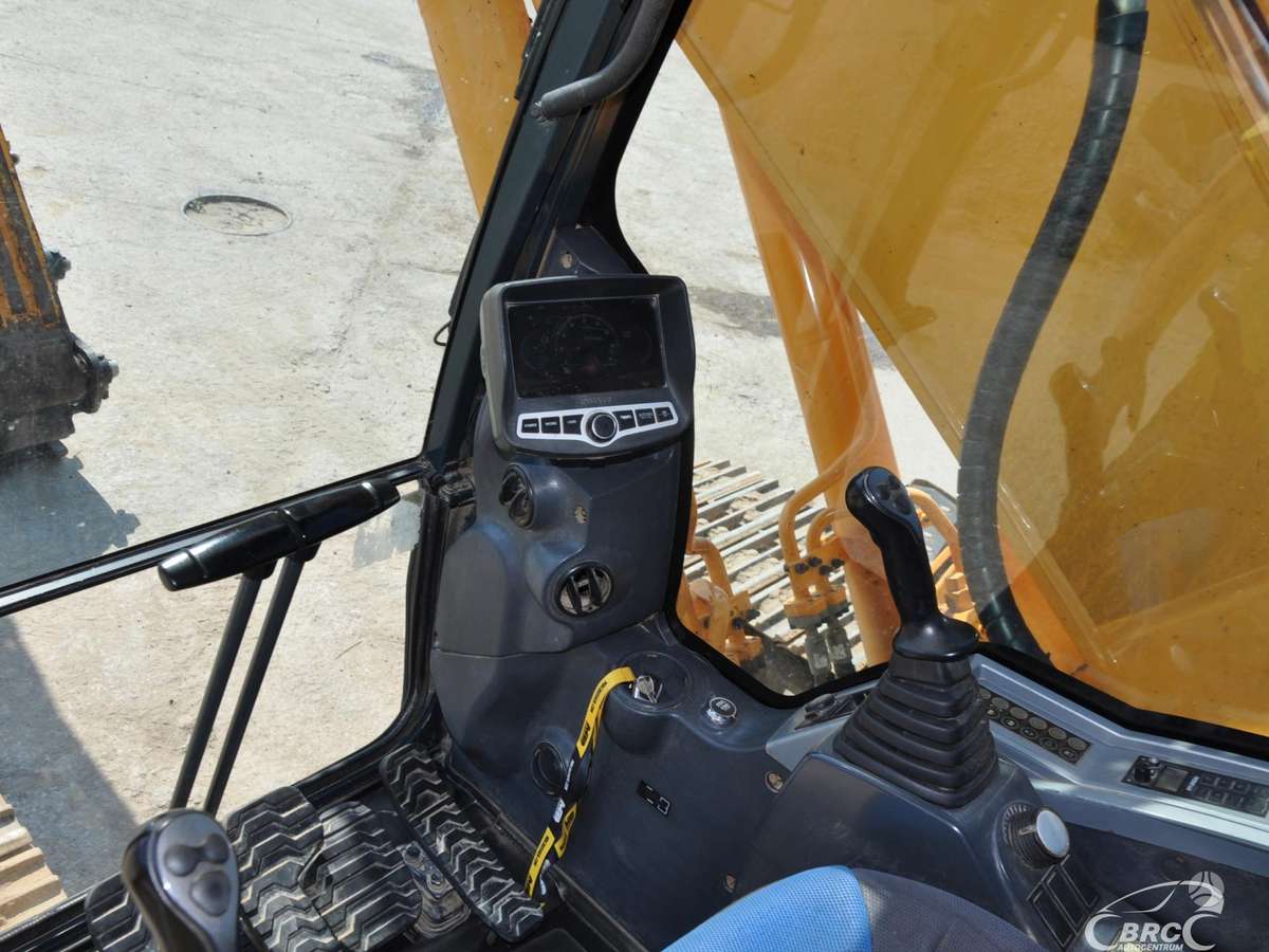 Hyundai R220LC-9A, экскаваторы
