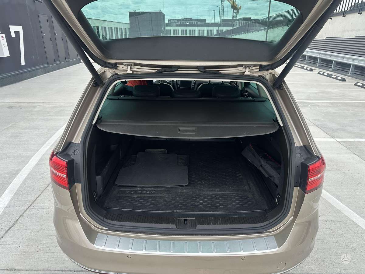Volkswagen Passat, 2.0 l., Универсал