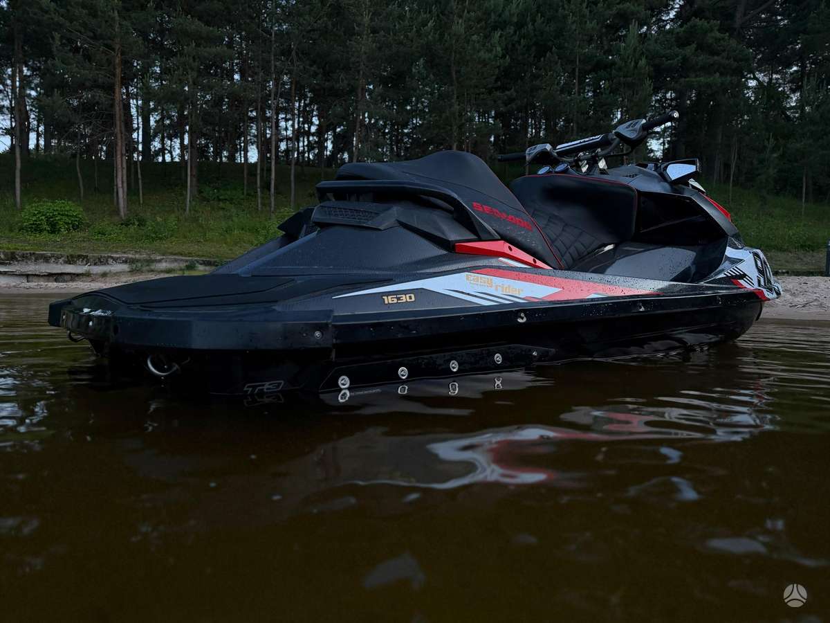 Sea-Doo RXP300, jet skis
