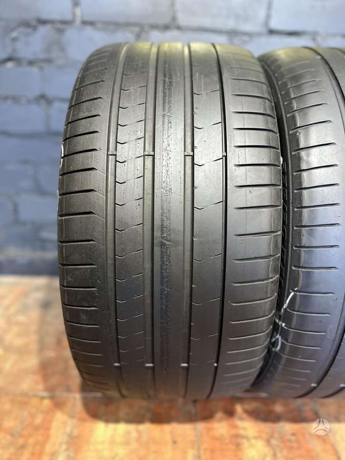 Pirelli P Zero PZ4, summer 275/30 R21