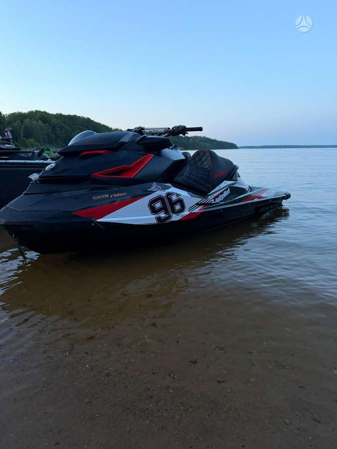 Sea-Doo RXP300, jet skis