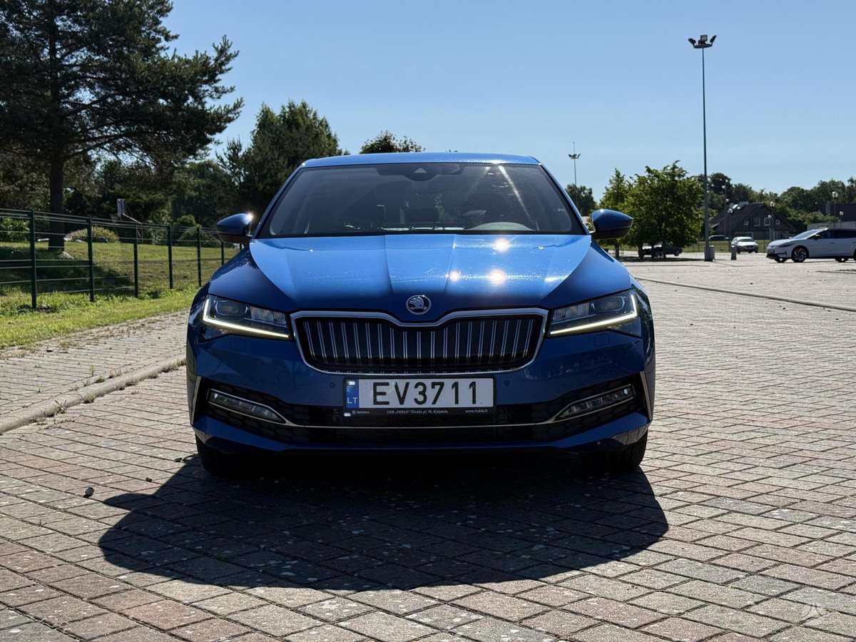 Škoda Superb - 2