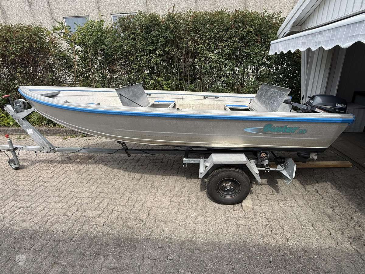 BUSTER XS, yachts / cruisers